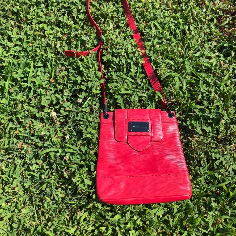 Kenneth Cole bag